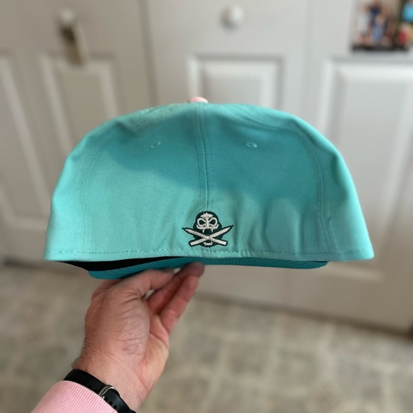 Clink Room New Era 59Fifty “Hummingbird Drip” hat - Picture 3 of 7